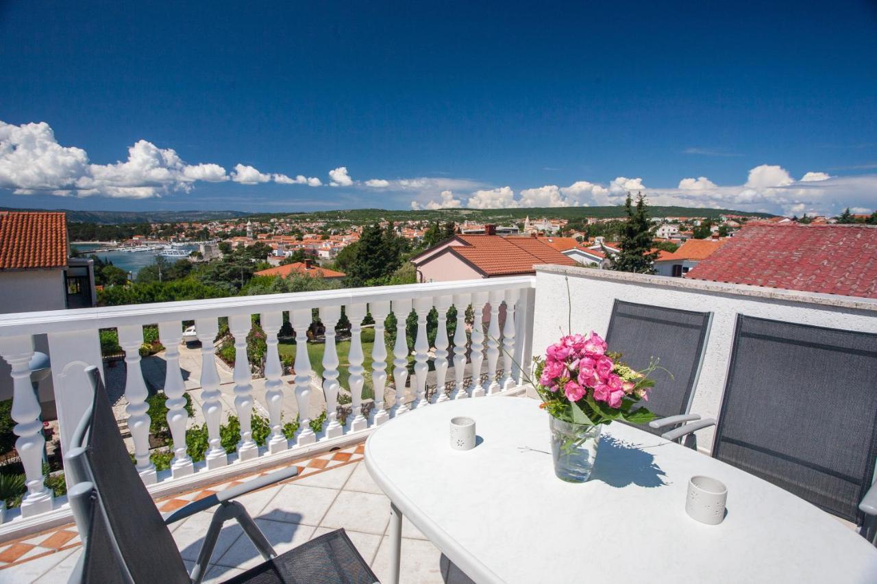 Apartments Dino Крк Экстерьер фото